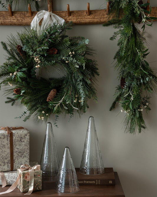 24" Pinecone & Berries Faux Wreath
