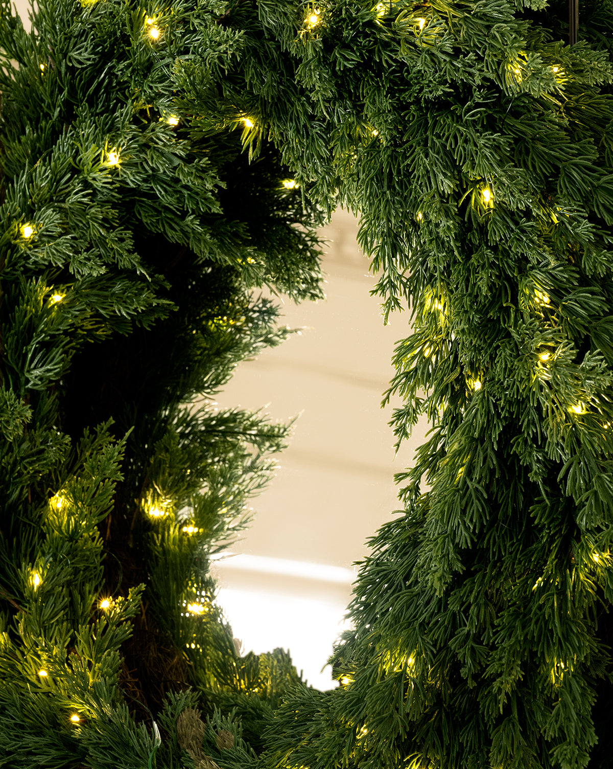 Classic Outdoor Cedar Pre-Lit Faux Wreath