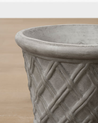 Enzo Concrete Planter